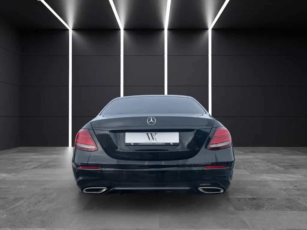 Mercedes-Benz E 200 Limousine / AMG-Line / Business / LED 07/2018-photo-3