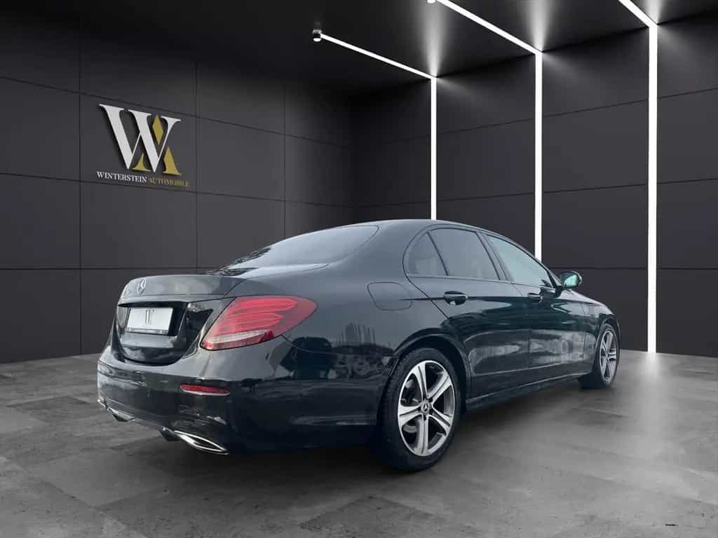 Mercedes-Benz E 200 Limousine / AMG-Line / Business / LED 07/2018-photo-4