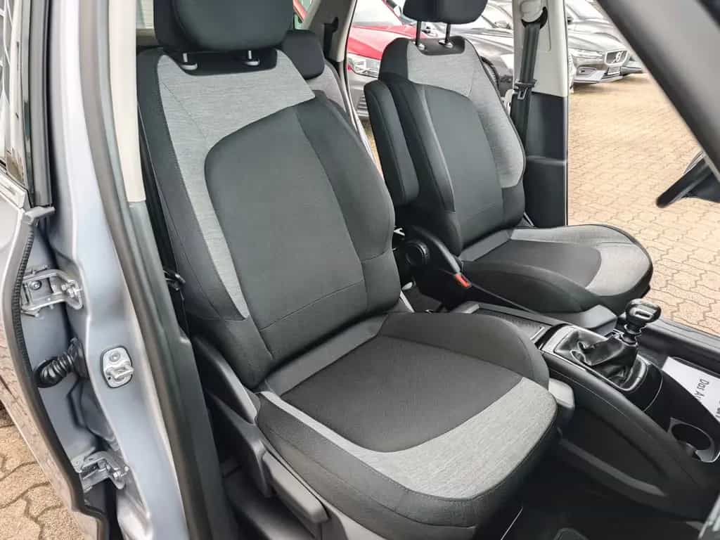 Citroën C4 SpaceTourer BlueHDi 130 Navi Kamera Alu 1. Ha 11/2020-photo-11
