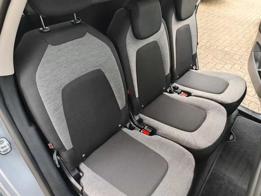 Citroën C4 SpaceTourer BlueHDi 130 Navi Kamera Alu 1. Ha 11/2020-photo-18