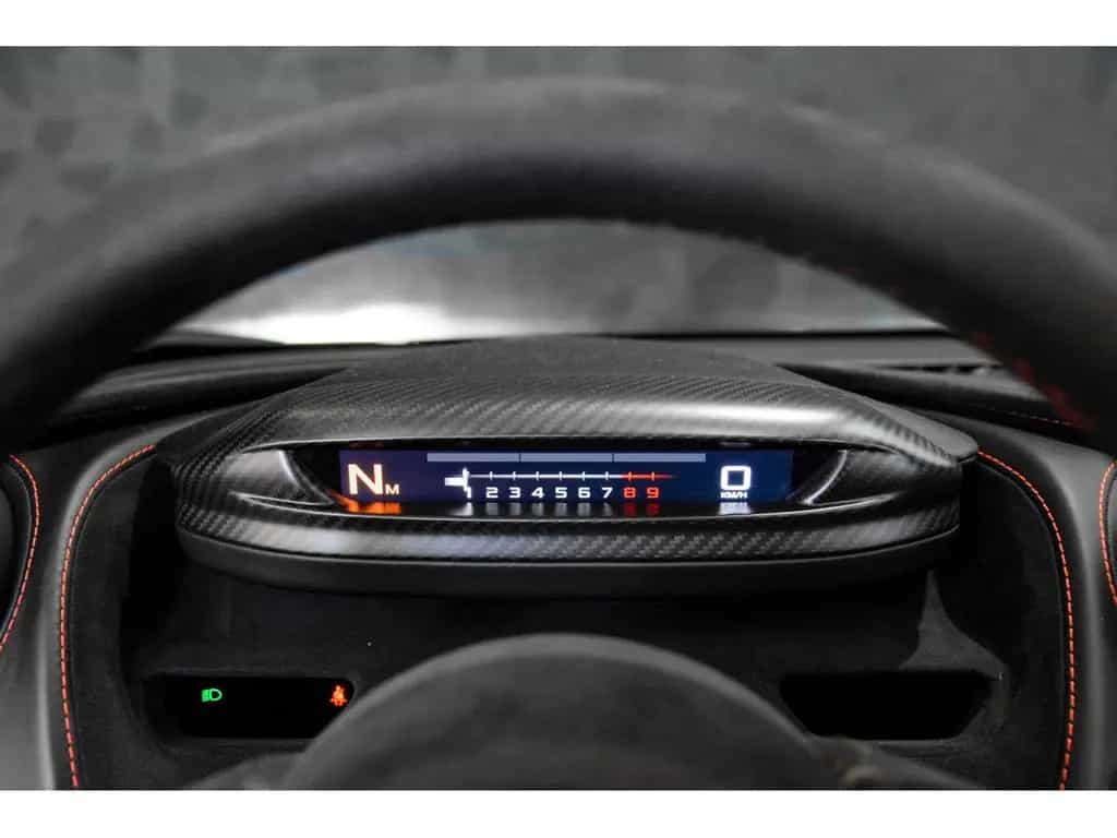 McLaren 720S PERFORMANCE - CARBON PACK - ELITE PAINT 08/2017-photo-25