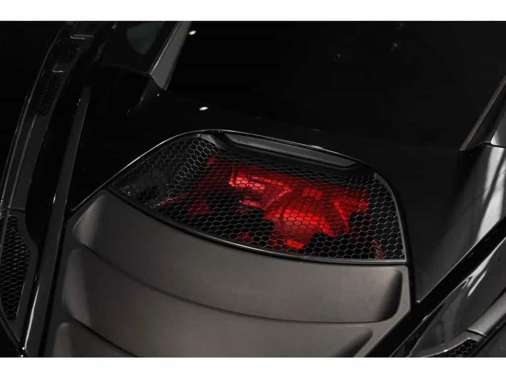 McLaren 720S PERFORMANCE - CARBON PACK - ELITE PAINT 08/2017-photo-27