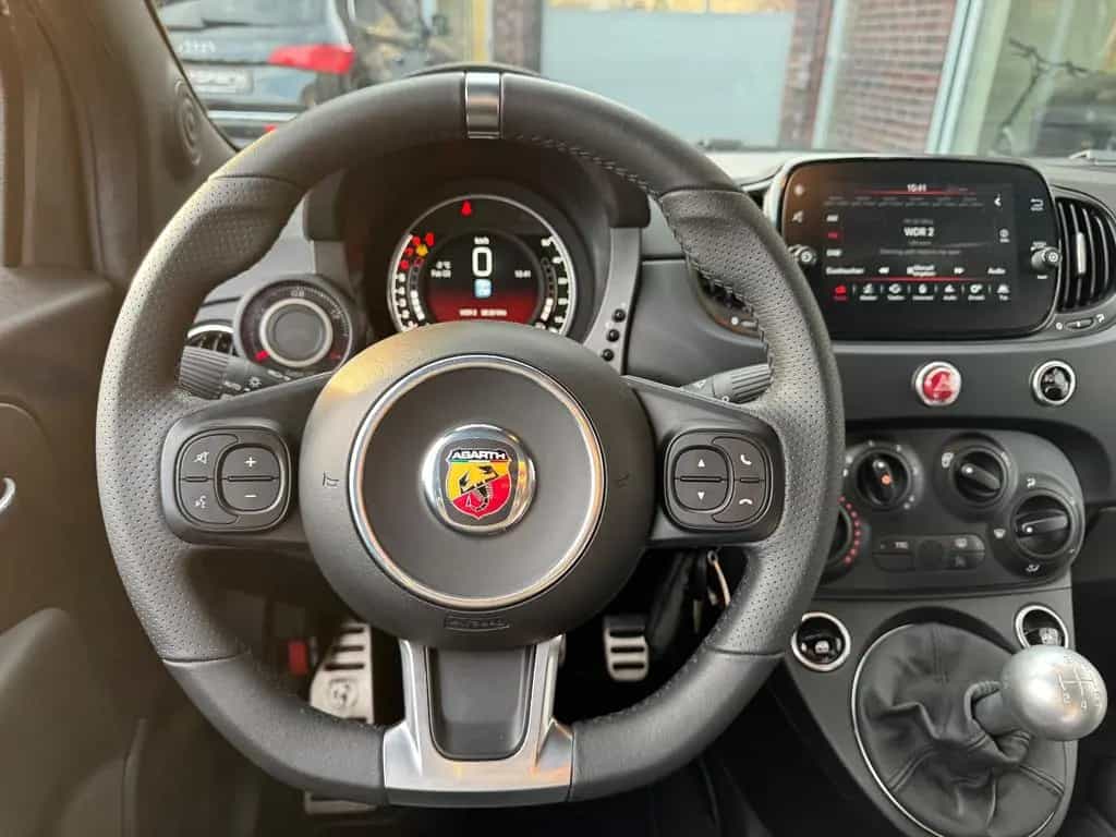 Abarth 595 1.4 Turbo Linea Turismo Sport Leder CarPlay 04/2024-photo-20