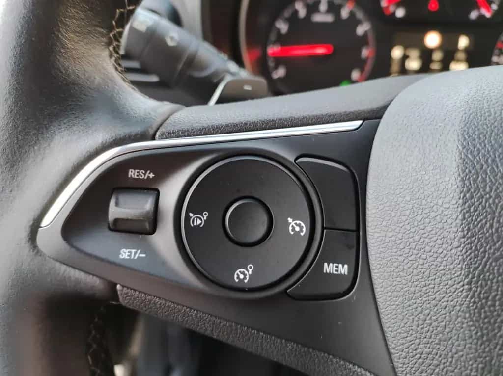 Opel Combo Life Innovation Autom KLIMA NAVI Winterp 04/2020-photo-12