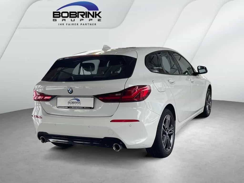 BMW 1 Series 118 d Sport Line AHK Shz LED Navi Prof.  WLAN 05/2023-photo-3
