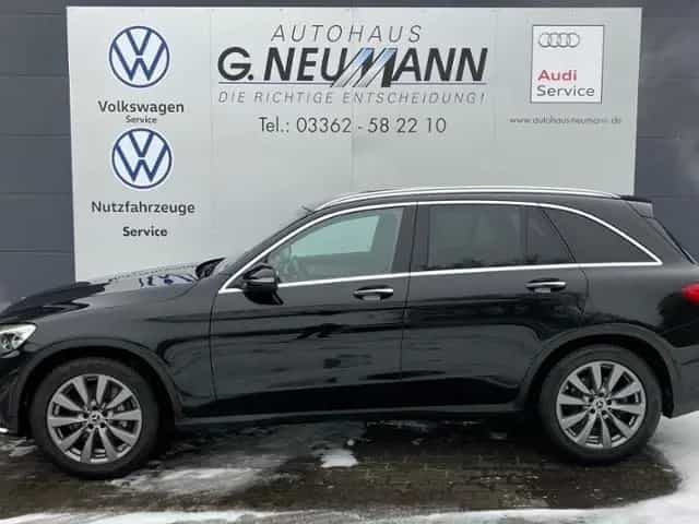 Mercedes-Benz GLC-Class 250 AMG Line/4Matic/LED/ LEDER /ALU 20" 11/2018-photo-2