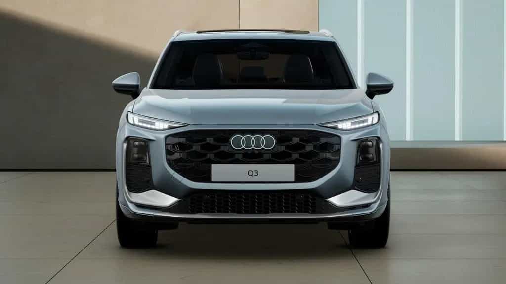 Audi Q3 TFSI 110 kW neues Modell Rückfahrkamera Pano 10/2025-photo-4