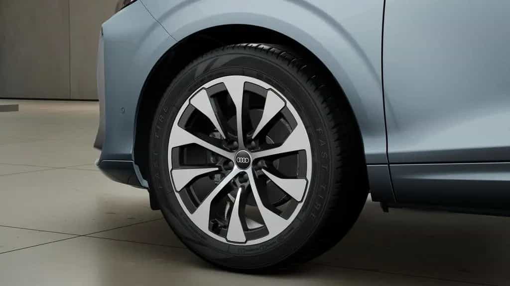 Audi Q3 TFSI 110 kW neues Modell Rückfahrkamera Pano 10/2025-photo-5