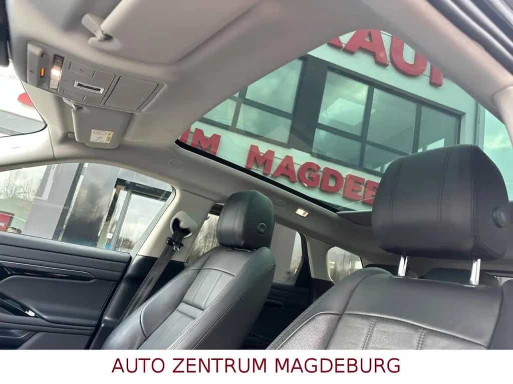 Land Rover Range Rover Rover D150 S Evoque NAV*LEDER*PANO*1.HD 03/2020-photo-18