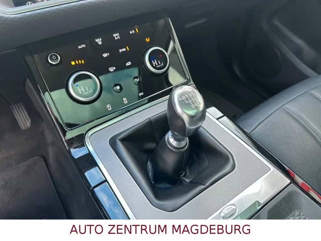 Land Rover Range Rover Rover D150 S Evoque NAV*LEDER*PANO*1.HD 03/2020-photo-19
