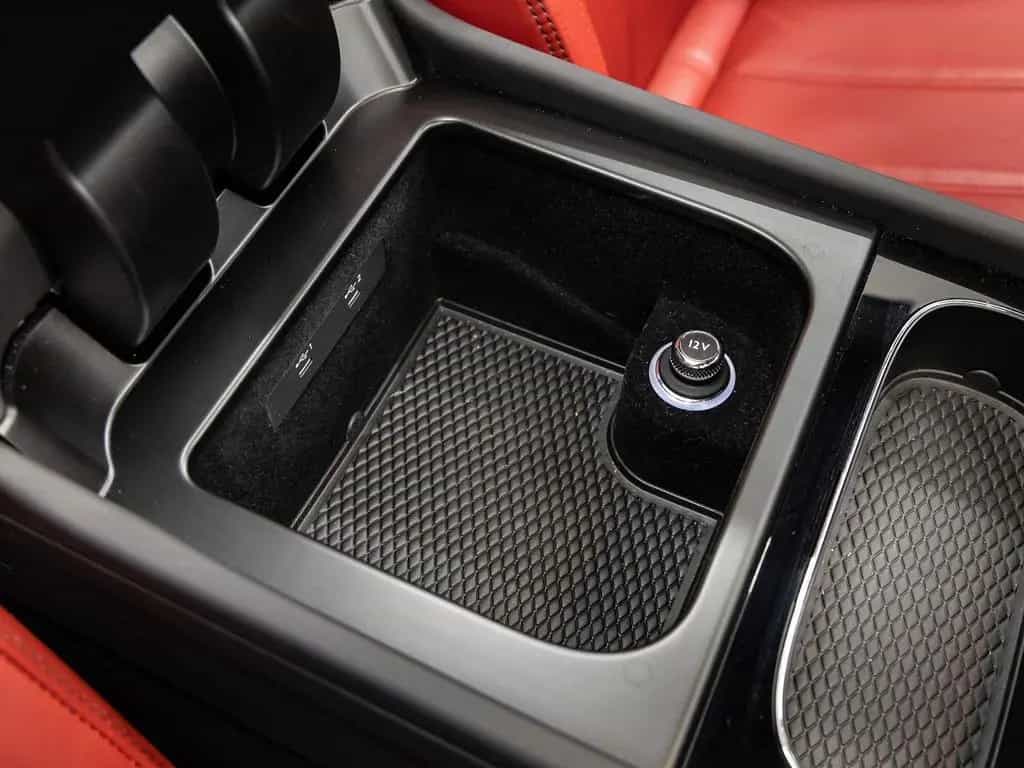 Bentley Bentayga S V8 von BENTLEY MANNHEIM 06/2024-photo-17