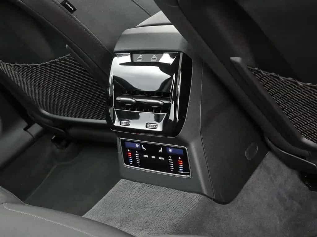Audi A6 Avant 40 TDI qu. AHK*Matrix*Pano*Virtual*360° 07/2025-photo-16