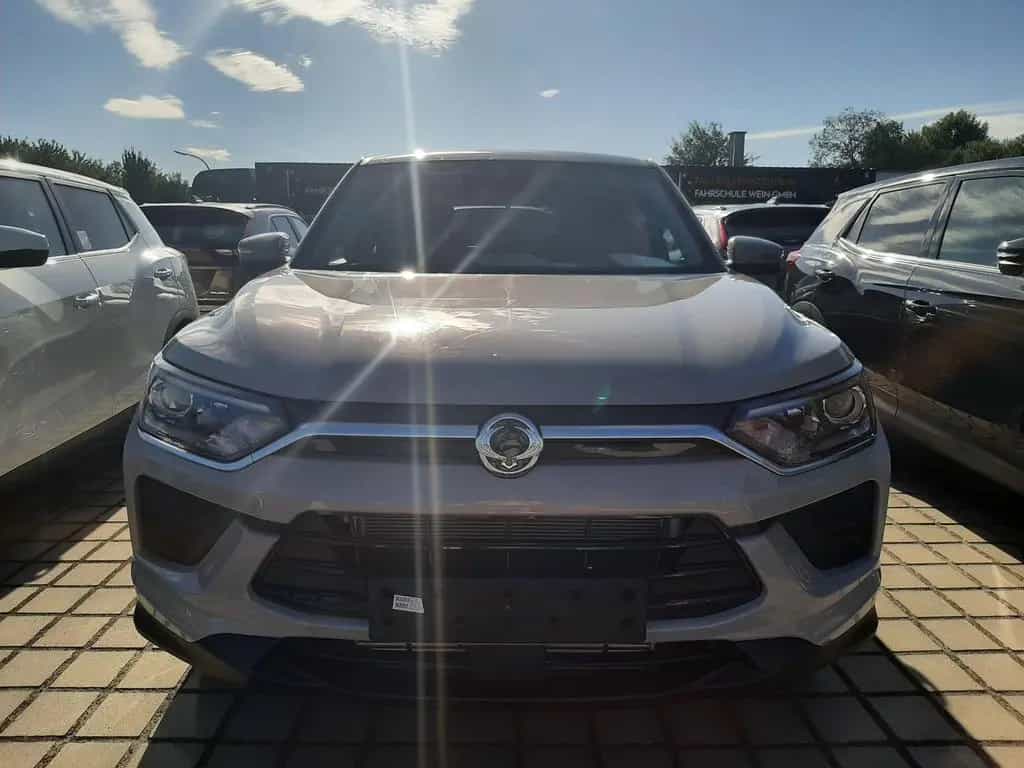 KGM Korando 1.5 T-GDI Essential(Nomad) Automatik null-photo-1