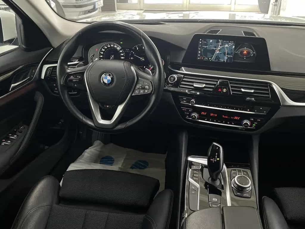 BMW 5 Series 530i xDrive Sport Line HeadUp 360° AHK SHZ 01/2020-photo-15