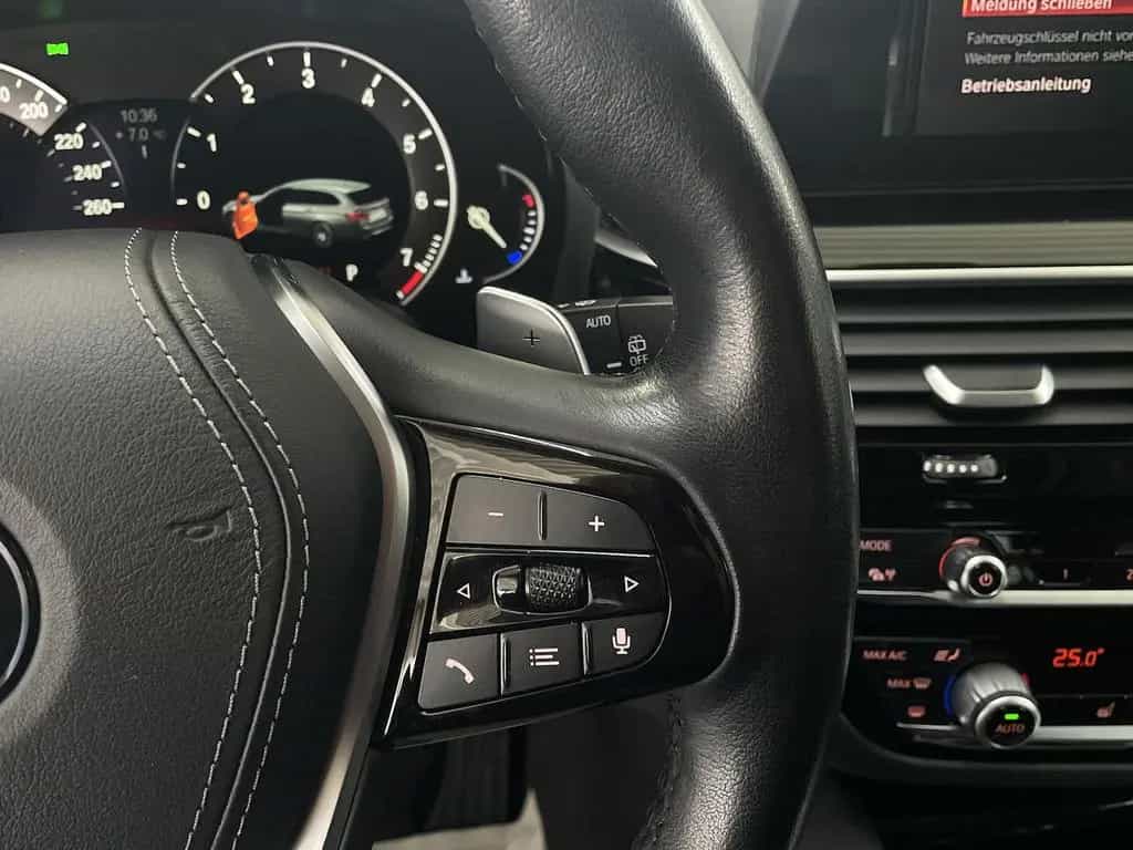 BMW 5 Series 530i xDrive Sport Line HeadUp 360° AHK SHZ 01/2020-photo-20