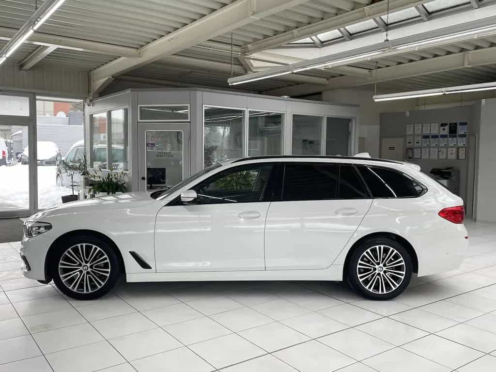 BMW 5 Series 530i xDrive Sport Line HeadUp 360° AHK SHZ 01/2020-photo-3