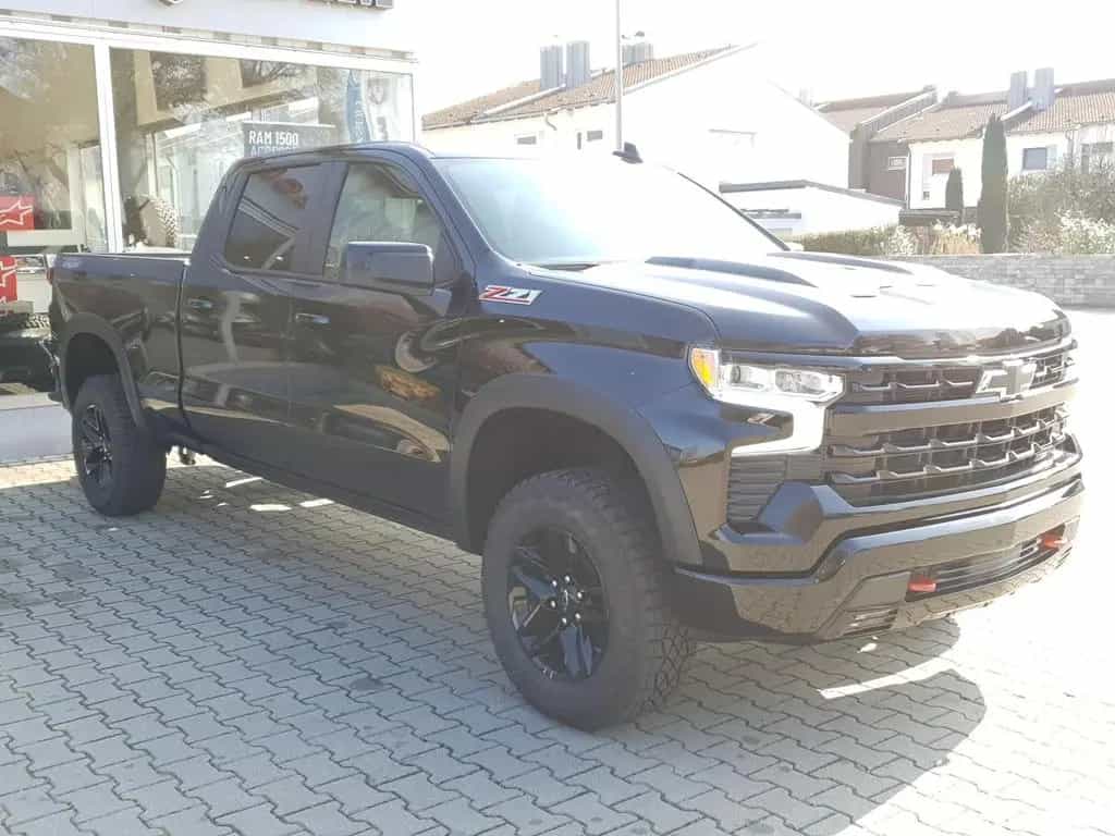 Chevrolet Silverado Trail Boss 5.3l V8 Longbet 12/2025-photo-10