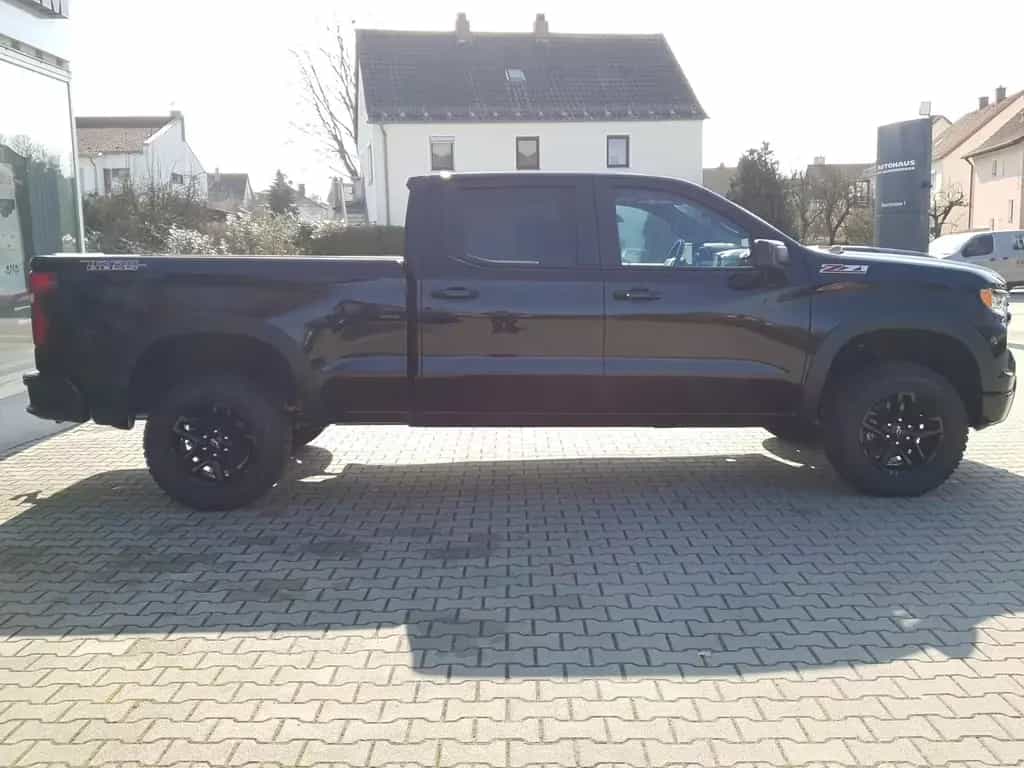 Chevrolet Silverado Trail Boss 5.3l V8 Longbet 12/2025-photo-4