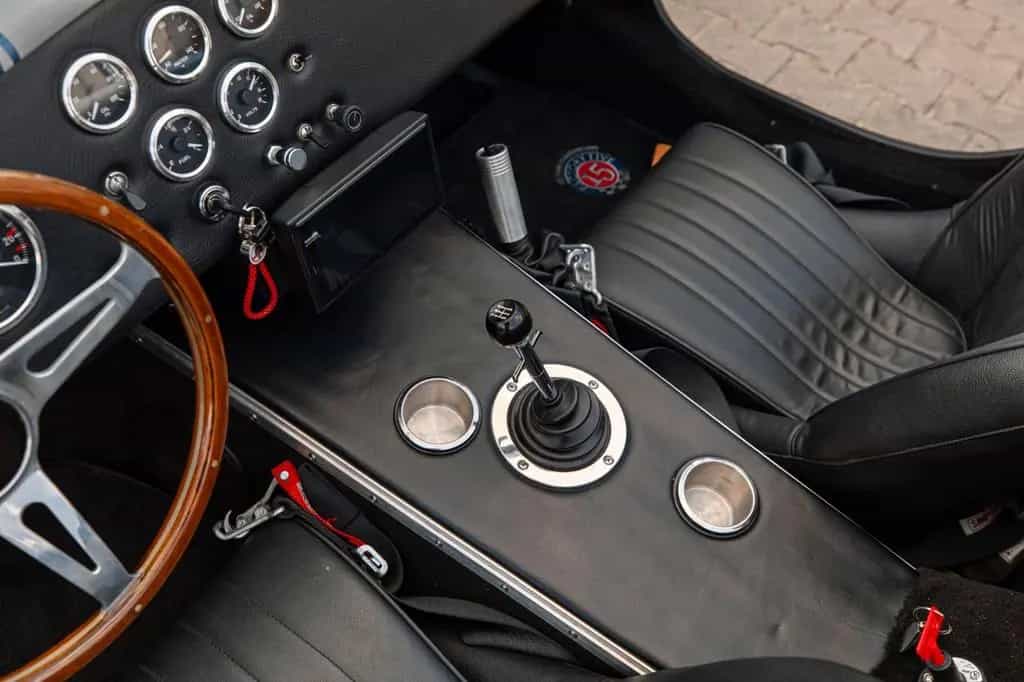 Cobra Other Andere*FACTORY-FIVE-RACING*15TH-ANVRSRY*NOTE-1 11/2013-photo-18