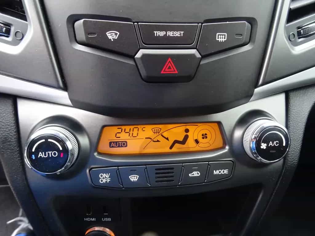 Ssangyong Korando Crystal 4x2       22 08/2017-photo-17