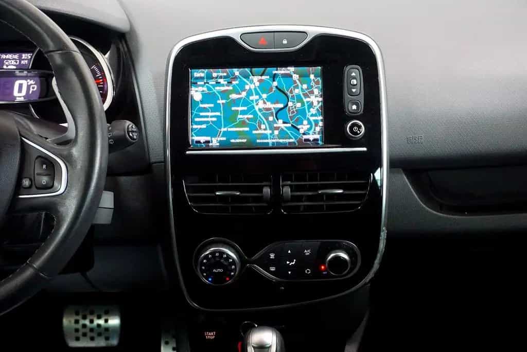 Renault Clio Grandtour GT-Line Aut. *NAVI*KAMERA*RS*F1* 06/2016-photo-14