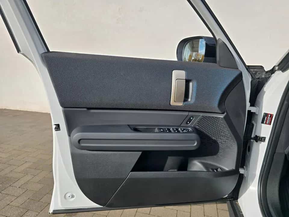 MINI Countryman C (Cooper) Countryman C Favoured Trim Navi Head-Up Alarm 04/2024-photo-15