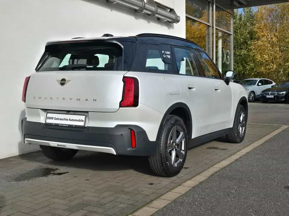 MINI Countryman C (Cooper) Countryman C Favoured Trim Navi Head-Up Alarm 04/2024-photo-2