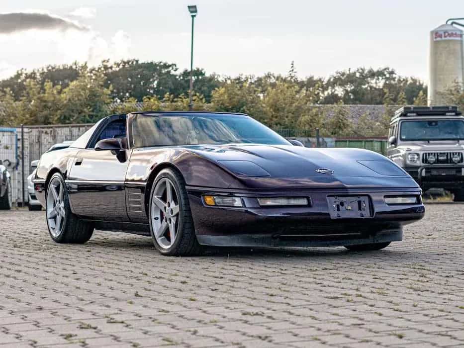 Corvette C4 *MOTOR&TECHNIK-NEU*LACK-AUTHENTISCH*TOP*SPASS 07/1992-photo-2