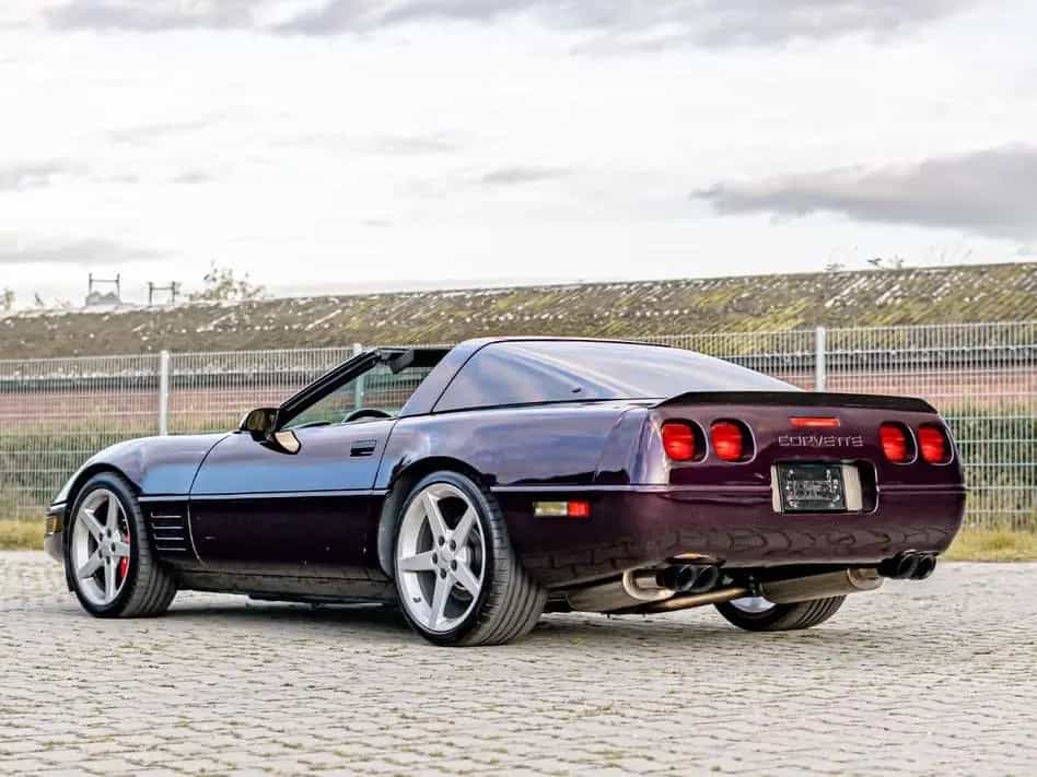 Corvette C4 *MOTOR&TECHNIK-NEU*LACK-AUTHENTISCH*TOP*SPASS 07/1992-photo-5