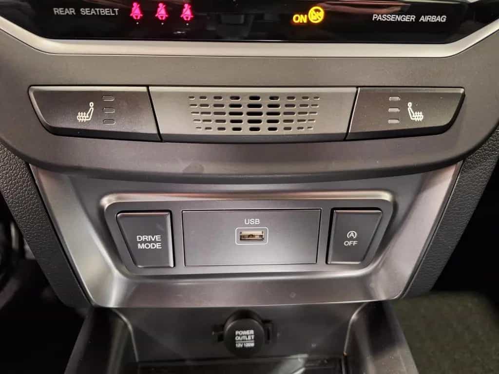 KGM Tivoli 1.5. P AT 2WD Platinum MY24 LED|Navi|RFK 11/2024-photo-20