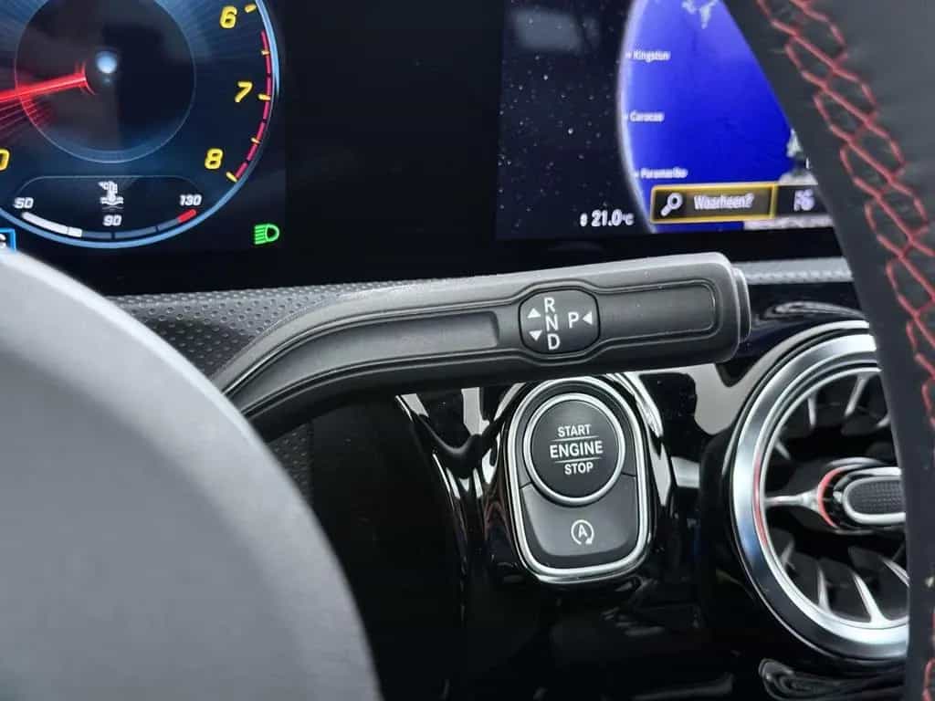 Mercedes-Benz A 180 Business Solution AMG panorama dach | Memo 02/2021-photo-23