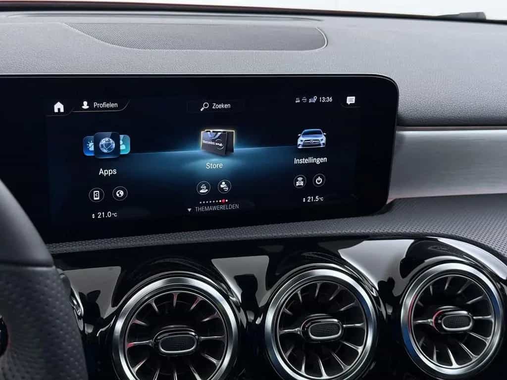 Mercedes-Benz A 180 Business Solution AMG panorama dach | Memo 02/2021-photo-29