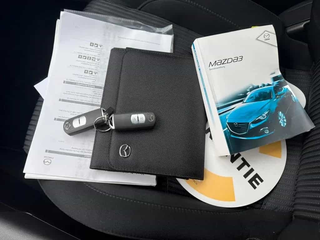 Mazda 3 LIM.SPORTS-LINE/AUTOMATIK/NAVI/KAMERA/TÜV NEU 08/2016-photo-25