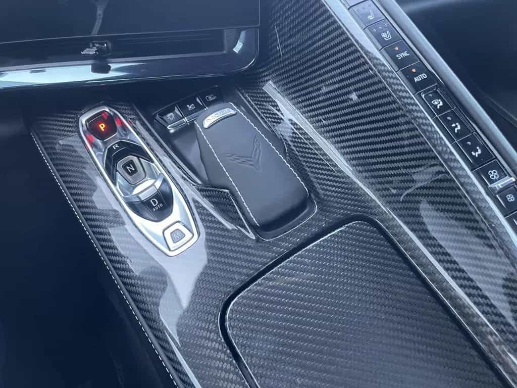 Corvette Z06 Coupe 3LZ 5.5 V8 08/2025-photo-22
