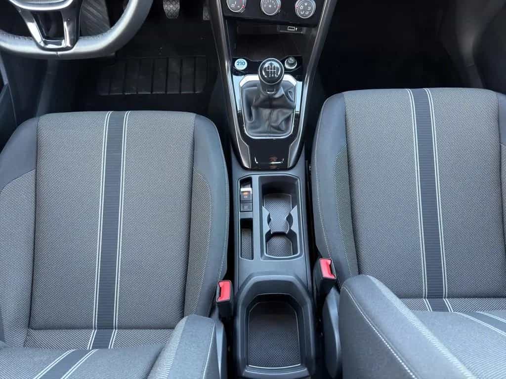 Volkswagen T-Roc 1.0 TSI Style SHZ*PDC*NEBEL*BLUETOOTH*17" 02/2019-photo-14