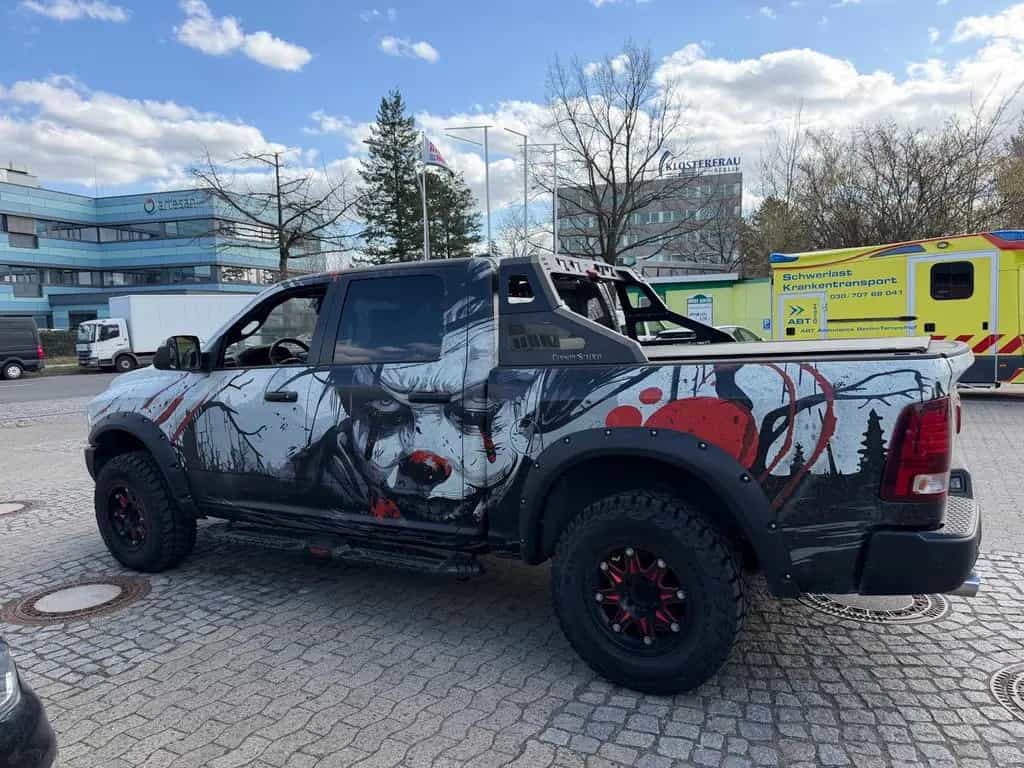Dodge RAM REBEL, 4x4 ,5.7 Hemi,Crew Cab, 06/2017-photo-3