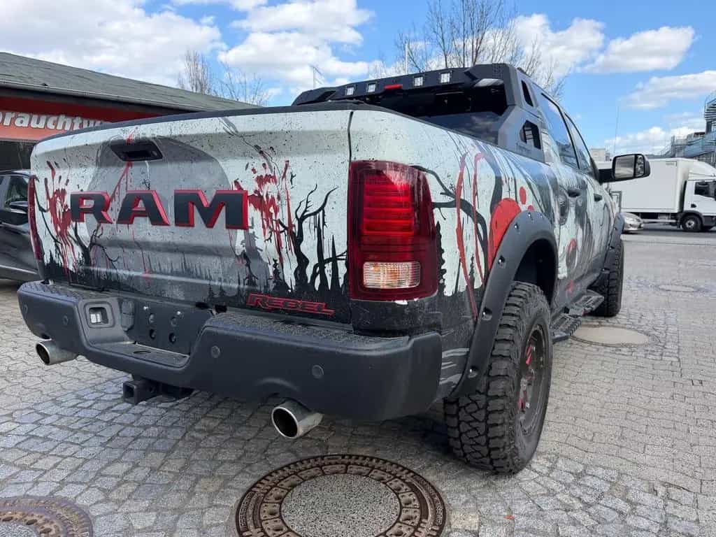 Dodge RAM REBEL, 4x4 ,5.7 Hemi,Crew Cab, 06/2017-photo-9