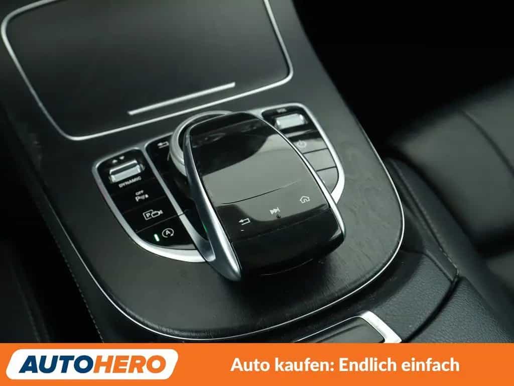 Mercedes-Benz E-Class 200 Avantgarde Aut.*NAVI*CAM*PDC* 09/2018-photo-23