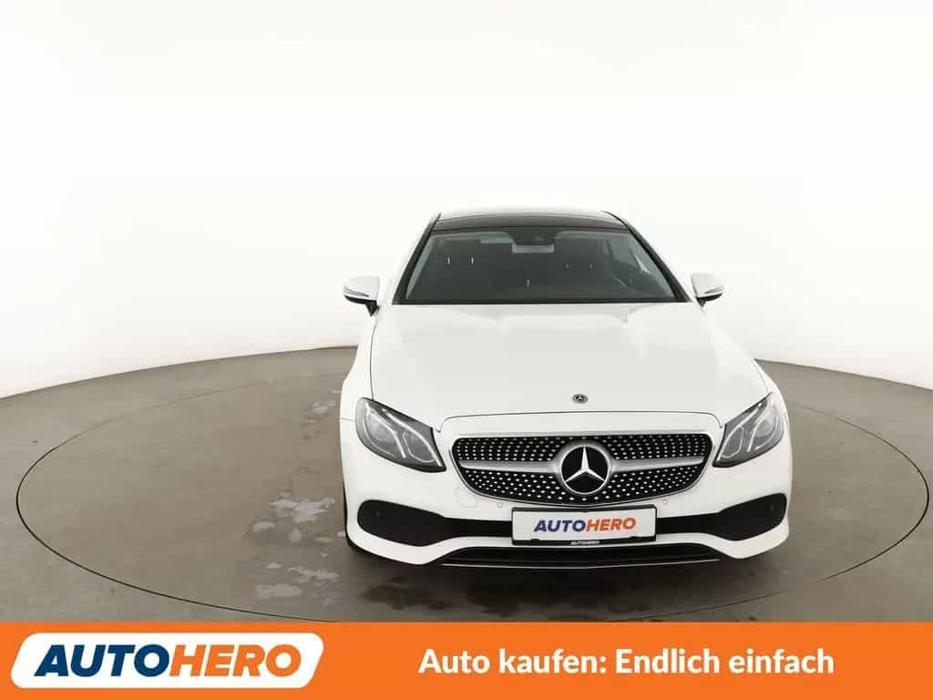 Mercedes-Benz E-Class 200 Avantgarde Aut.*NAVI*CAM*PDC* 09/2018-photo-8