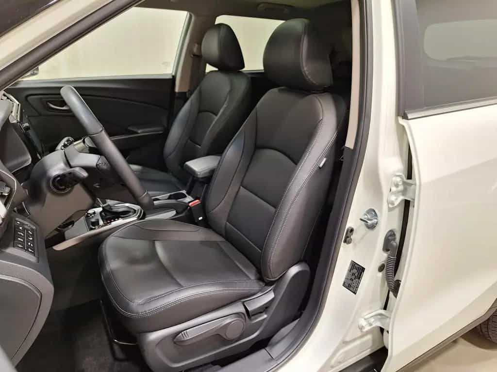 KGM Tivoli Grand 1.5 P 2WD AT Sapphire Pano|Leder|LE 06/2024-photo-14
