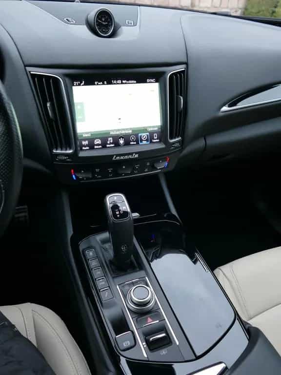 Maserati Levante Gransport * Luftfed.+H&K-Sound+21"Alu ! 02/2021-photo-18