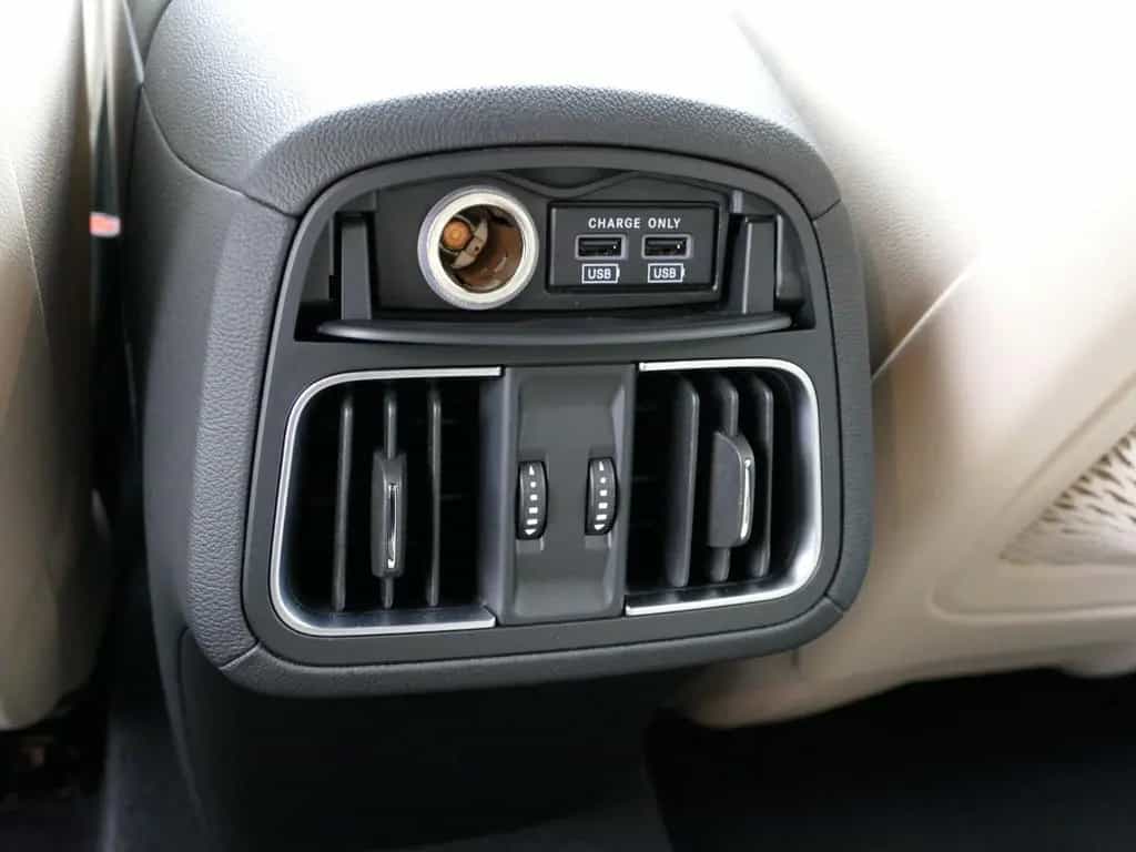 Maserati Levante Gransport * Luftfed.+H&K-Sound+21"Alu ! 02/2021-photo-25