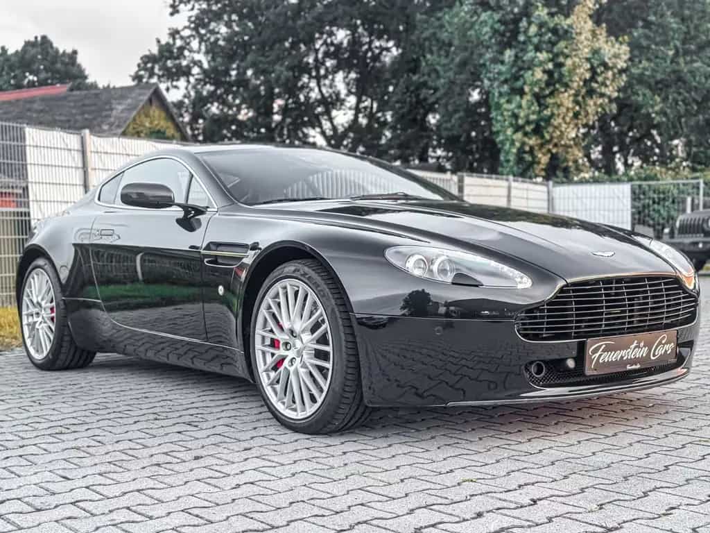 Aston Martin V8 Vantage 4.7l*SCHECKHEFT*WUNDERSCHÖN*GEPFLEGT 01/2009-photo-2