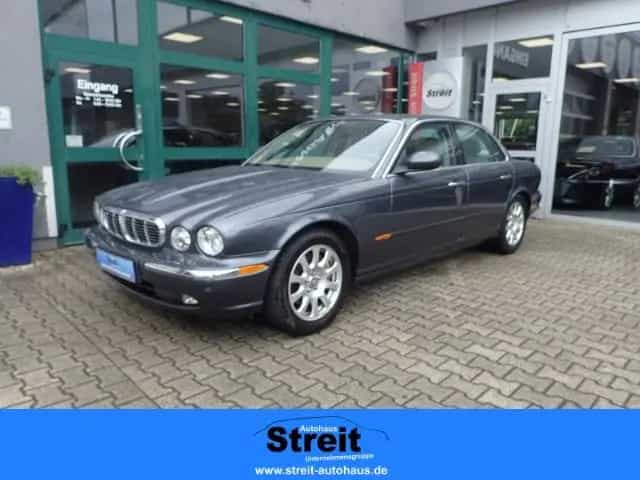 Jaguar XJ 3.5 V8 Luftfederung AD Navi Memory Sitze Xeno 12/2004-photo-0