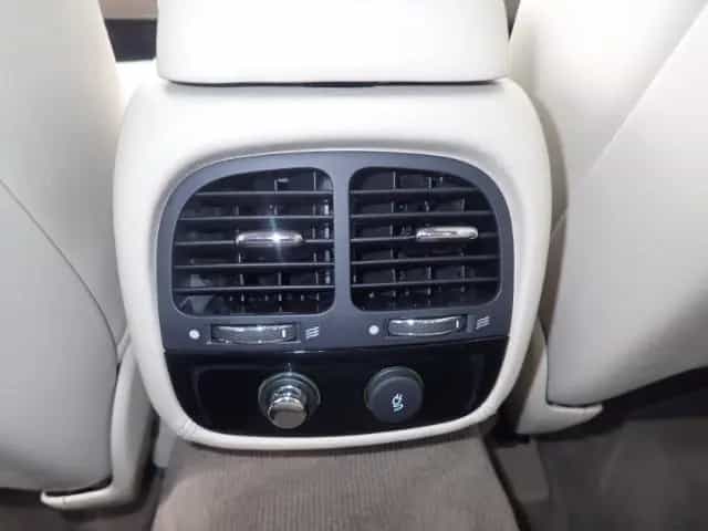 Jaguar XJ 3.5 V8 Luftfederung AD Navi Memory Sitze Xeno 12/2004-photo-14