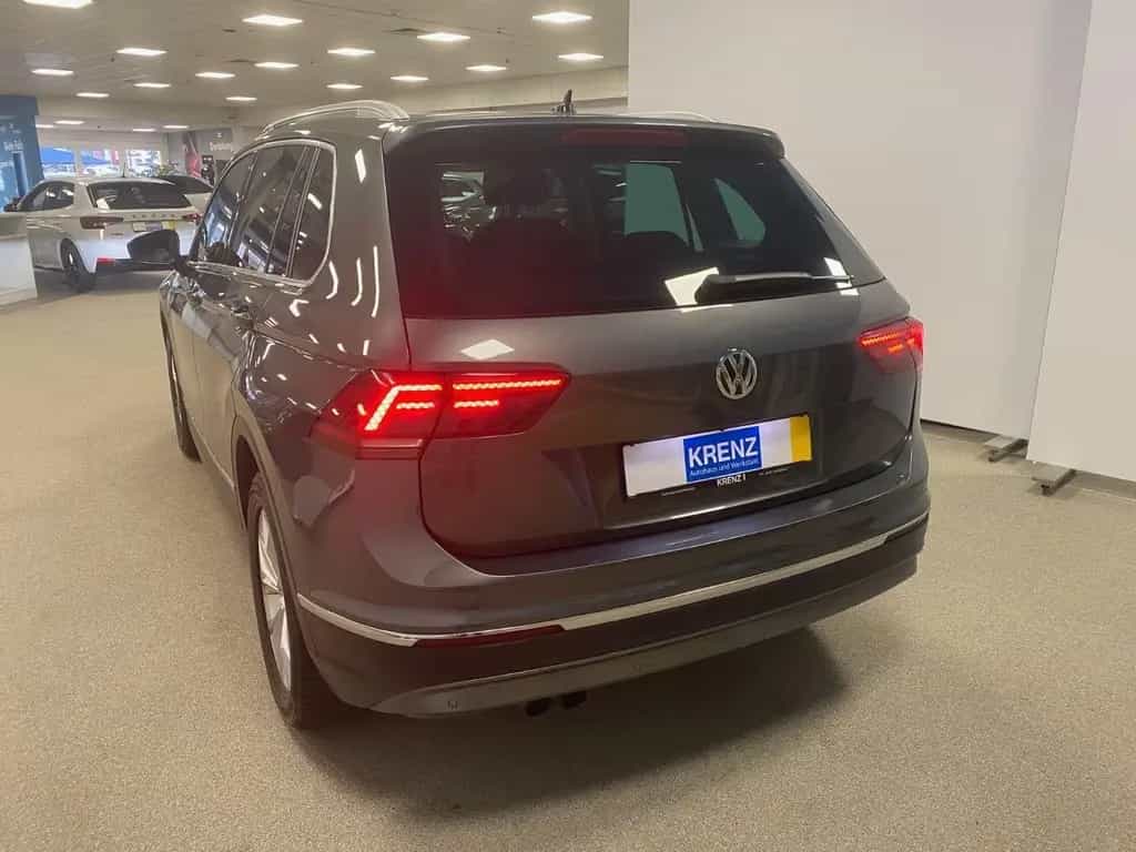 Volkswagen Tiguan 2.0 TSI DSG 4MOTION Highline+ACC+DCC+NAVI 02/2017-photo-5