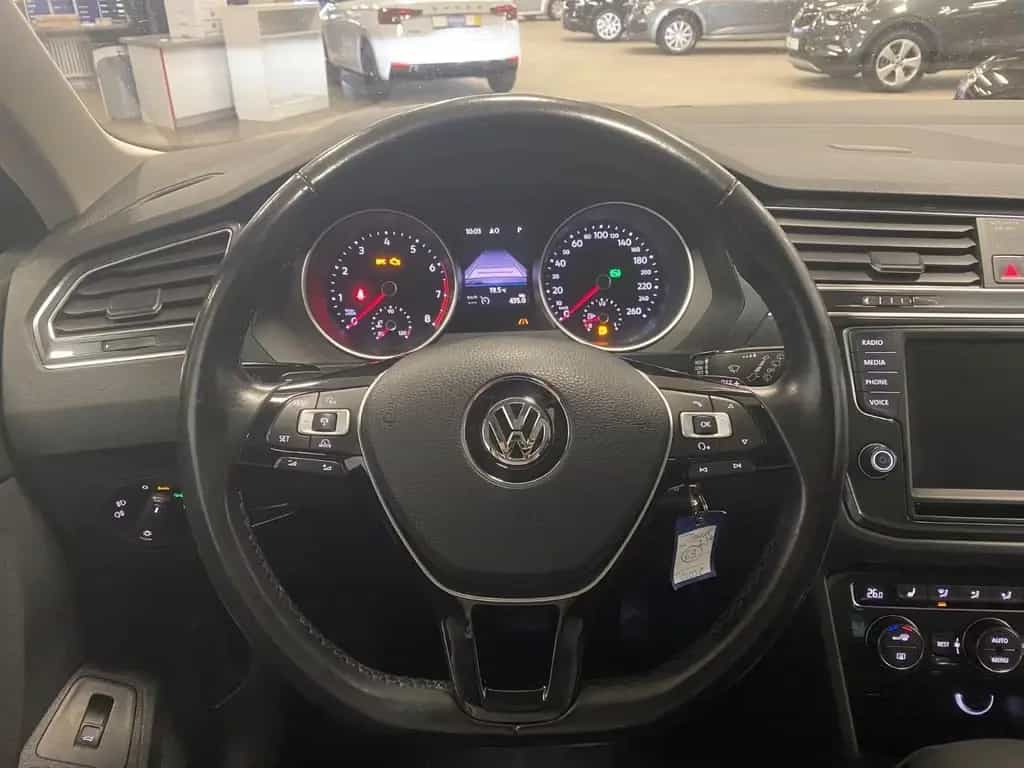Volkswagen Tiguan 2.0 TSI DSG 4MOTION Highline+ACC+DCC+NAVI 02/2017-photo-7