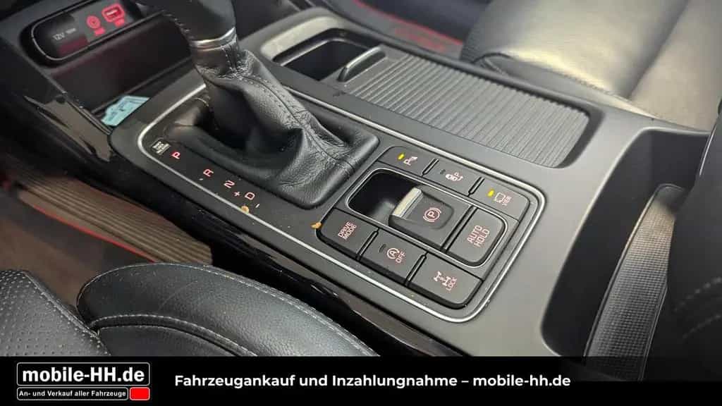 Kia Sorento Platinum Edition 4WD*PANO*SDHZG*VOLL* 02/2018-photo-12