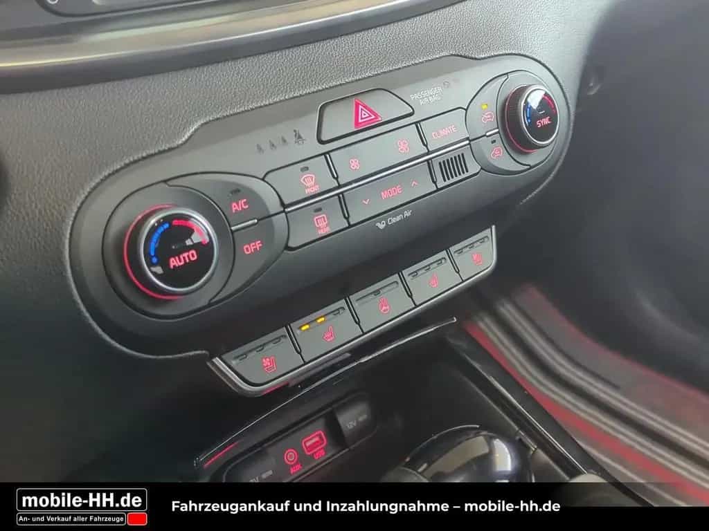 Kia Sorento Platinum Edition 4WD*PANO*SDHZG*VOLL* 02/2018-photo-14