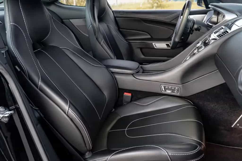 Aston Martin Vanquish 6.0 Auto*ERSTKLASSIG*ENDSTUFE*CARBON* 05/2014-photo-18